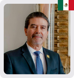 Dr. Carlos Guillermo Vázquez Navarro